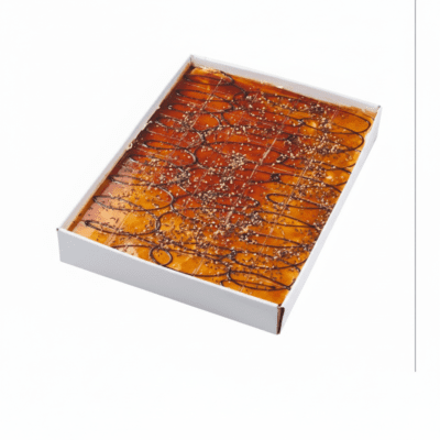 Krokanlı Pasta (Tepsi)